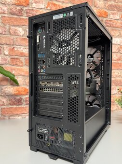 Ryzen 5 5600X\16GB\RTX 3060\SSD\850W Zdroj - 11