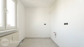 Čerstvá rekonštrukcia - 3i byt 65 m2 - Nová Dubnica - 11