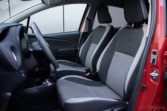 Toyota Yaris 1.5 82 kw EDT Y20 - 11