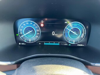 Hyundai Santa Fe - 11