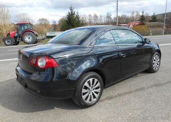 Volkswagen Eos 1,4 TSI 90 kW Serviska benzín - 11