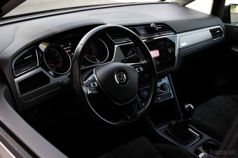 Volkswagen Touran 1.5 TSI - 11