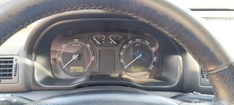 Škoda Octavia 1 Combi - 11