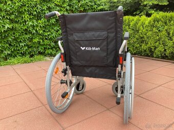predám nový invalidný vozík odľahčený šírka sedu 51cm - 11