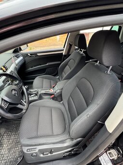 ŠKODA SUPERB COMBI 2.0 CR TDI DSG r.v. 2014 - 11