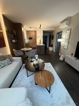 Prenájom 2izb.luxusný apartmán Pod Hradom - 11