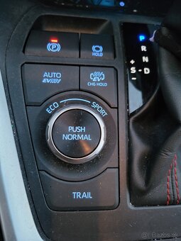 Toyota Rav4 Plug-In hybrid - 4x4 - 11