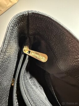 Kožená kabelka Michael Kors - 11