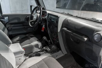 Jeep Wrangler 2.8 CRD Sport - 11