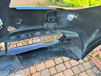 BMW 7 F01 F02 F03 predný nárazník M Technic - 11