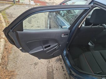 Mazda 2 1.5 MZR TE A/T - 11