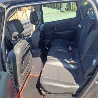 Renault Scenic III - 11