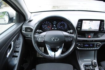 HYUNDAI I30 FASTBACK - PREDAJ AJ NA SPLÁTKY - 11