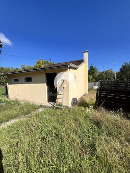 Menší víkendový domček v Győri (HU) na PREDAJ za dobrú cenu - 11