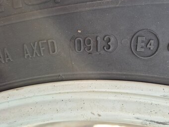 Hyundai IX 35 disky s letnými pneu - 11