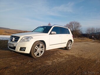 GLK 320 V6,4Motion 3.0,165Kw,225 koní,205000km - 11