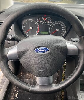 Ford Focus Combi 1.6TDCI - 11