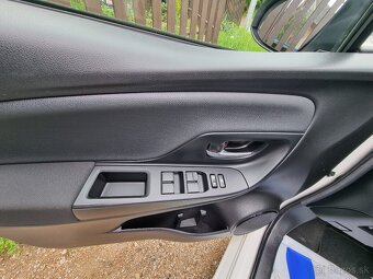 Toyota Yaris Selection Multidrive S - 11