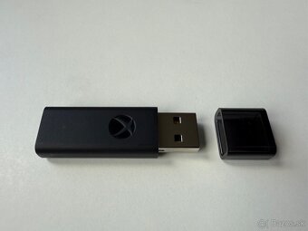 Xbox Wireless Headset + Xbox Wireless Adapter - 11