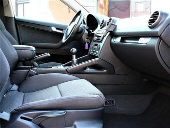 Audi A3 Sportback 2.0 TDI 103kW - 11