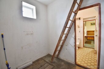 PREDAJ: RODINNÝ DOM, GABČÍKOVO - 11