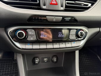 Hyundai i30 CW 1.0 T-GDi Family. Slovenské, odpočet DPH - 11