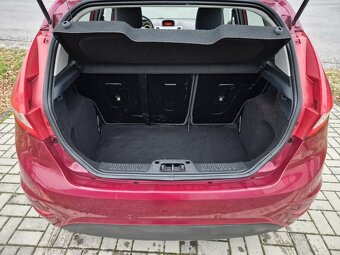 Ford Fiesta 1.25i 60 kW 5°manuál - 11