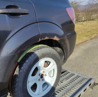 Subaru Forester SH 110kw benzín 4x4 manuál KROUPY - 11