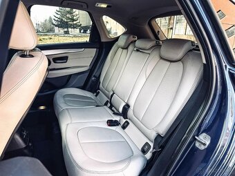 BMW Rad 2 Active Tourer 2 218d Luxury Line A/T - 11