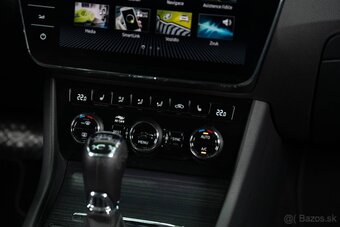 Škoda Superb Combi 2.0 TDI SCR Style DSG - 11