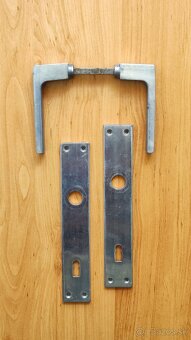 Dvere panelákové, Matrace, Kovový rošt, Kovová kladka, Zámok - 11