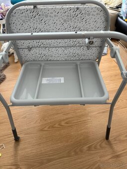 Prebalovaci pult s vanickou - 11