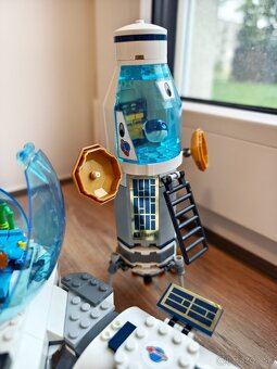 Lego 60350 Lunárna výskumná základňa - 11