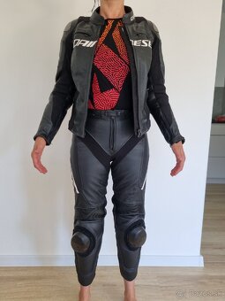 Dainese - ako nová- dámska kožená dvojdielna kombinéza - 11
