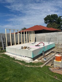 Drevodomčeky a vstavané garáže – výroba na mieru - 11