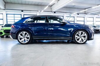 Audi RSQ8 - 11