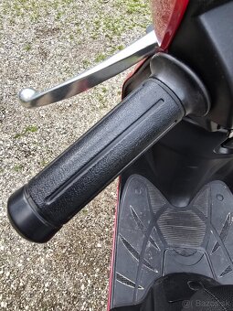 Skuter Honda Lead - 11