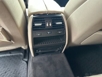 Bmw 740D - 11