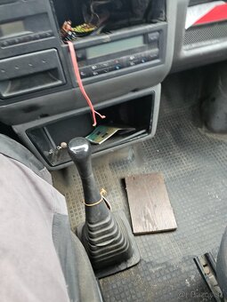 Volkswagen transporter T4 odtahovka - 11