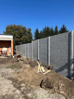 Slovenské betónové ploty aj s montážou len 83€/BM- MI - 11