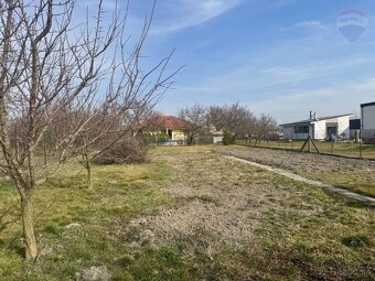 Predaj rodinného domu, Vojka nad Dunajom, pozemok 1719 m2, č - 11