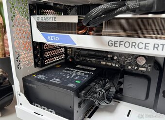 i7 13700K\32GB\RTX 4070Ti\SSD\1000W Zdroj - 11