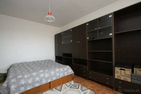 Predaj veľký 2 izbový byt, Malinovského, Brezno znížená cena - 11