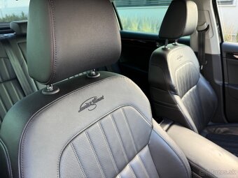 ŠKODA SUPERB L&K TSI DSG 4x4 - 11