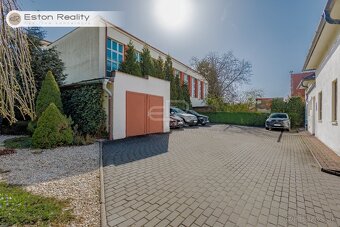 Prenájom kancelária 25 m2 + parkovacie miesto, Vajanského - 11