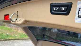 2014 BMW 535d Combi x-Drive, Head-Up - 11