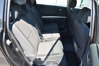 Toyota Corolla Verso 2.2 D-4D 135 Terra 7m - 11