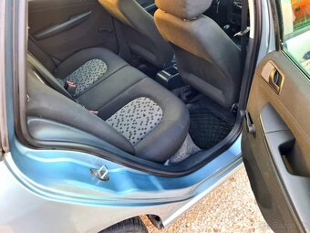 Škoda Fabia Combi 1,4 Benzín TOP STAV 82000.Km. - 11