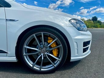 Volkswagen Golf 7 R 4MOTION DSG - 11