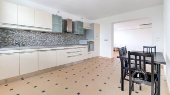 AXIS REAL | 4-izb.byt 102 m2, VEĽKÁ LODŽIA, STARÉ MESTO, ul. - 11